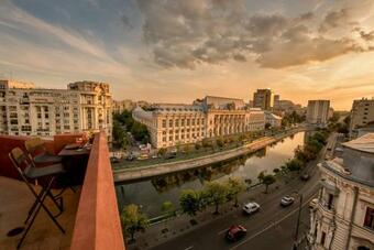 Apartamento Rooftop Best View In Bucharest - Baroque Apt.