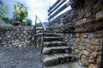 Apartmaji Pri Kozmavo - Little House