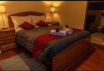 Bed & Breakfast Yllari' Inn