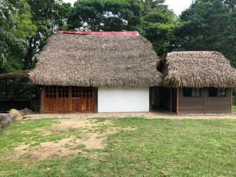 Hermosa Caba�a En River Village San Martin