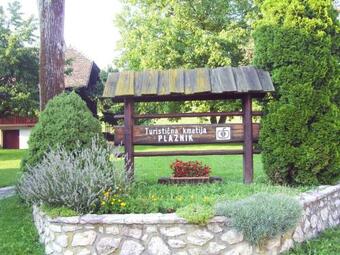 Hostal Guest House Turisti?na Kmetija Plaznik
