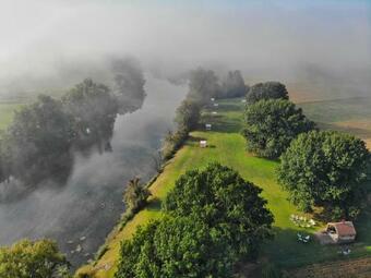 Big Berry Madria River House