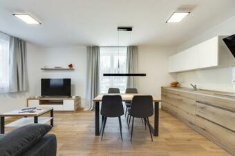 Chic Apartments With Balcony And Spa In Mojstrana