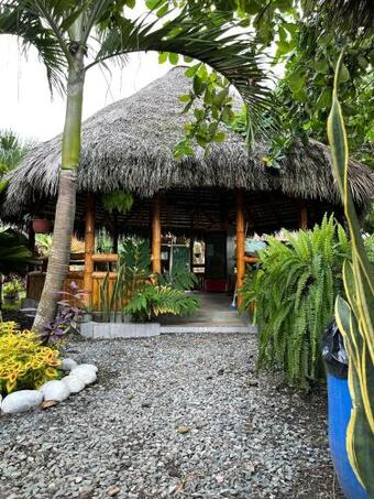 Apartamento Caba�a Riviera Pacific