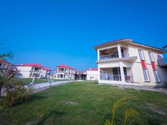 Hotel Sundarban Larica Inn