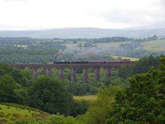 Hostal Llanerchindda Farm Guest House
