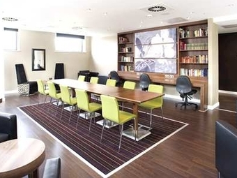 Hotel Hampton By Hilton Exeter Airport