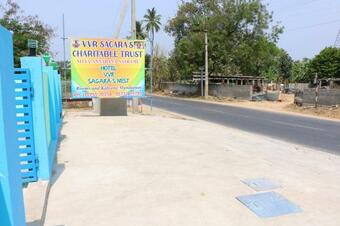 Spot On 80799 Hotel Vvr Sagara's Nest