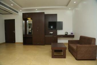 Tathastu Hotel