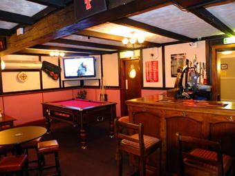 Posada The Crown Hotel