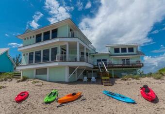 Eden Beach Retreat