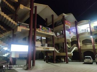 Hostal City Crown Guest House