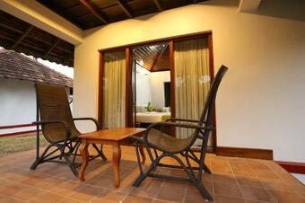Hotel Coir Village Lake Resort By Egh