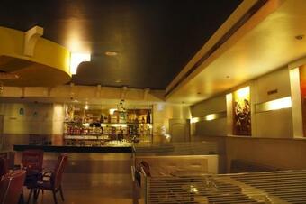 Hotel Dsf Grand Plaza