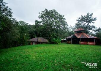 Hotel Voye Homes Oxyfarm Resorts