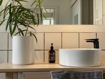 Stylish 3-bedroom Cottage Set Amongst The Vines