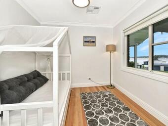 Lake Views At Coal Point Pool 6 Bedrooms 6 Bathrooms Stylish Renovated