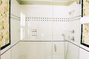 Hotel Mary's Land Farm