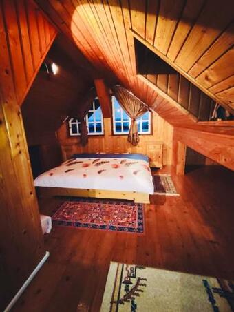 Cabana Rustic Calinesti