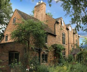 Bed & Breakfast Daybrook House