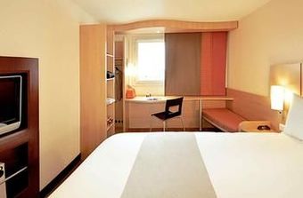Hotel Ibis London Luton Airport