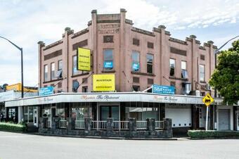 Bed & Breakfast Royale Accommodation