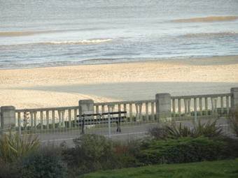 Hostal Somerton Guest House