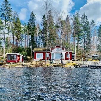 Villa "talludden" By The Lake �rydssj�n,