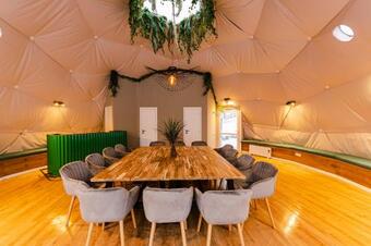 Moon Village Comarnic