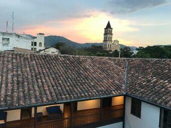 Hostal Casa De Balcones