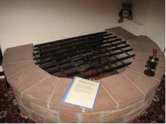 Hostal Crossroads House