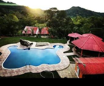 Grandiosa Villa Ubicada En Pacho Cundinamarca