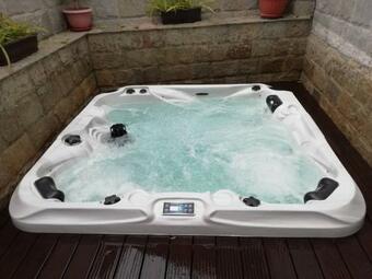 Villa ???? ? ??????? ?? ???????, ??????? ? ????????? ????