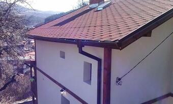 Hostal ????????? ????