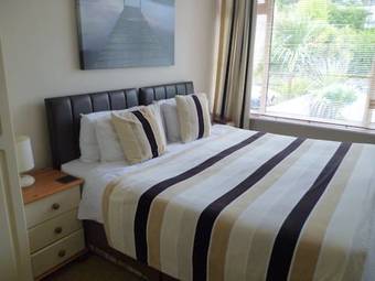 Hostal The Chestnuts