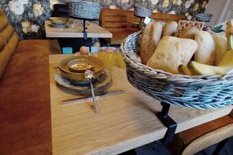 Bed & Breakfast De Munsterhoeve