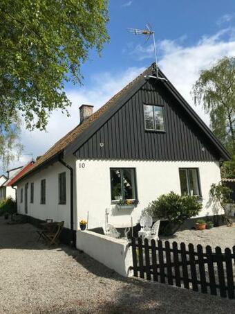 Bed & Breakfast Rum P� Landet N�ra Havet