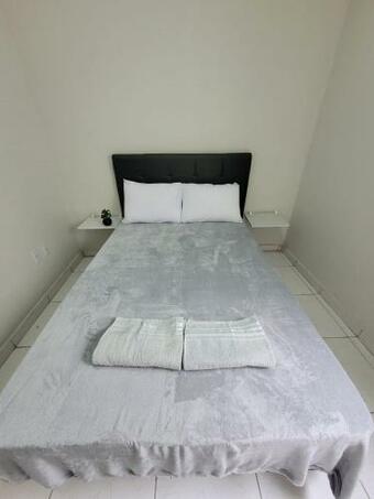 Apartamento Sobrado 4 Amplo E Confort�vel Em Condom�nio