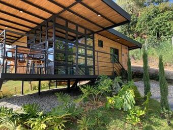 Nauza: Caba�a Familiar: Jacuzzi, Wifi, Fogata, Bbq Y Naturaleza