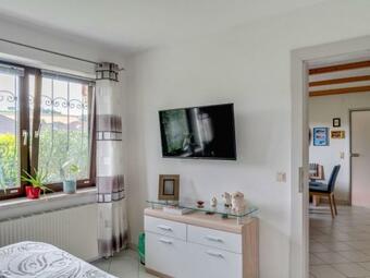 Cosy Apartment In Oed-�hling With Garden