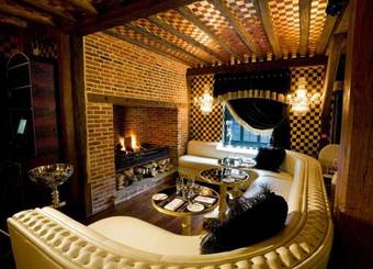 Hotel Crazy Bear Beaconsfield