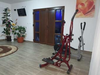 Hostal Pensiunea Ronicson