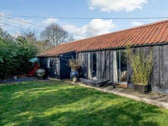 1 Lamb Barn