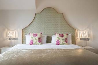 The Bank House Hotel & Golf Club