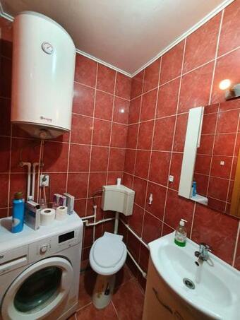 Apartament Etaj 4-2 Camere