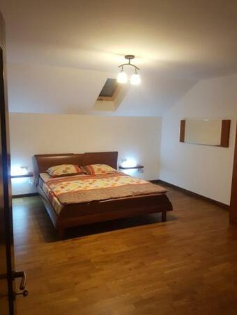 Hostal Cabana Zorile Tarcaului