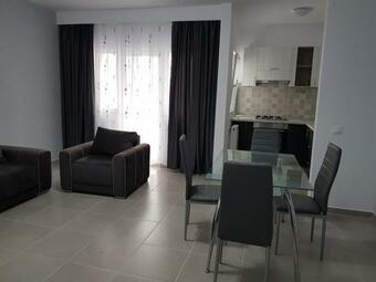 Apartamento Casa Roxana