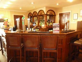 Chimney House Hotel And Restaurant