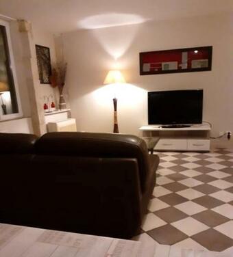 Apartamento Studio Meubl� 50m2 - Entr�e Ind�pendante