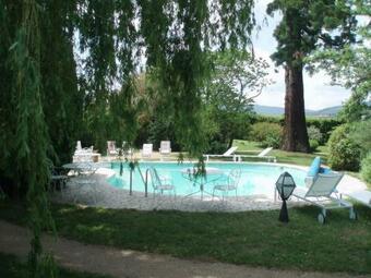 Bed & Breakfast Chambres D'h�tes "le Calme"